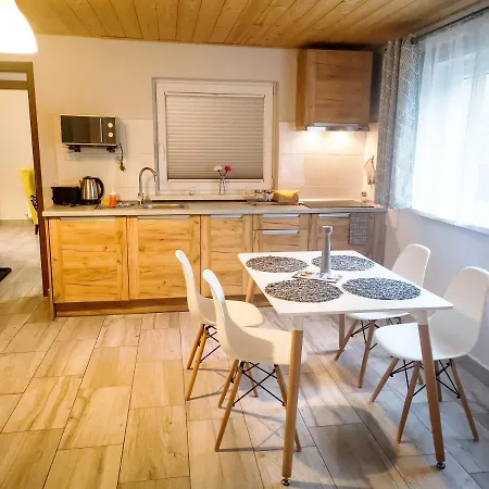 Mountain View - Bezplatny Parking Крыница-Здруй