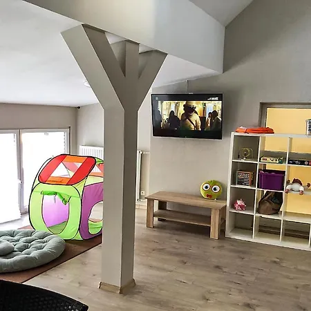 Mountain View - Bezplatny Parking Apartament